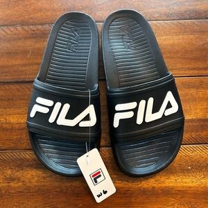 Fila Black Slides